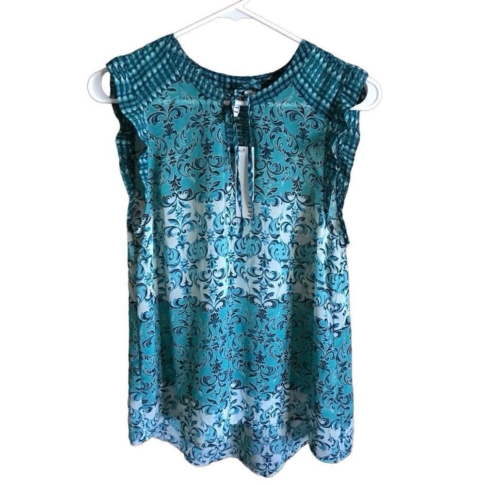 Elle blouse Top Sleeveless Ruffles Blouse green SZ Large New With Tags